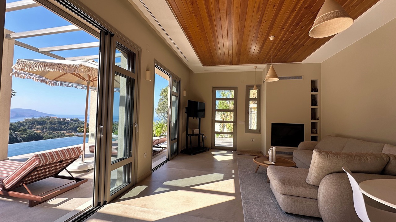 Photo of Livingroom in Filaki