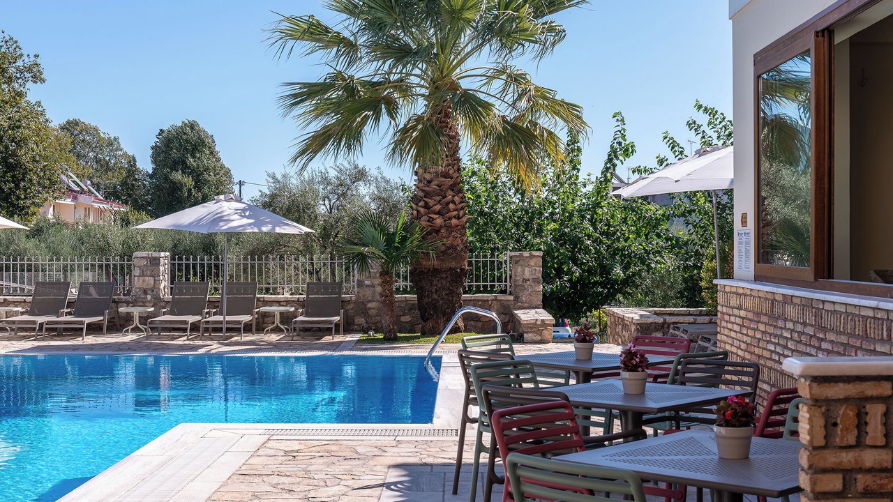 Photo of Outdoor in Longos