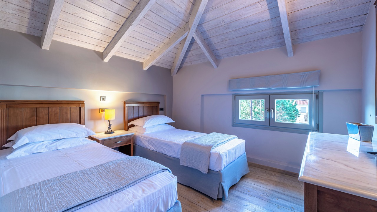 Photo of Bedroom in Longos