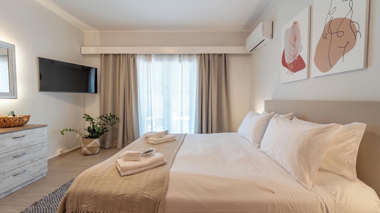 Photo of Bedroom in Rhodes Town