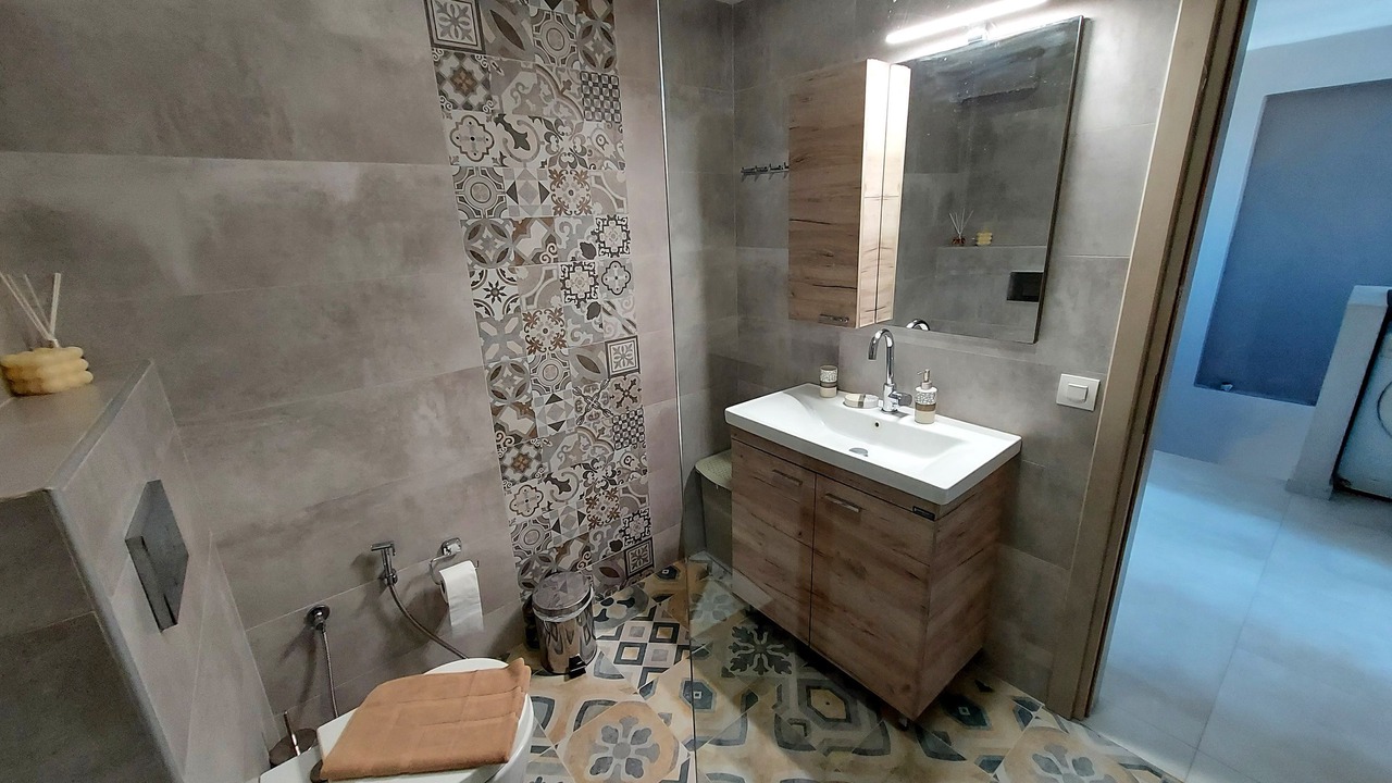 Photo of Bathroom in Platanes