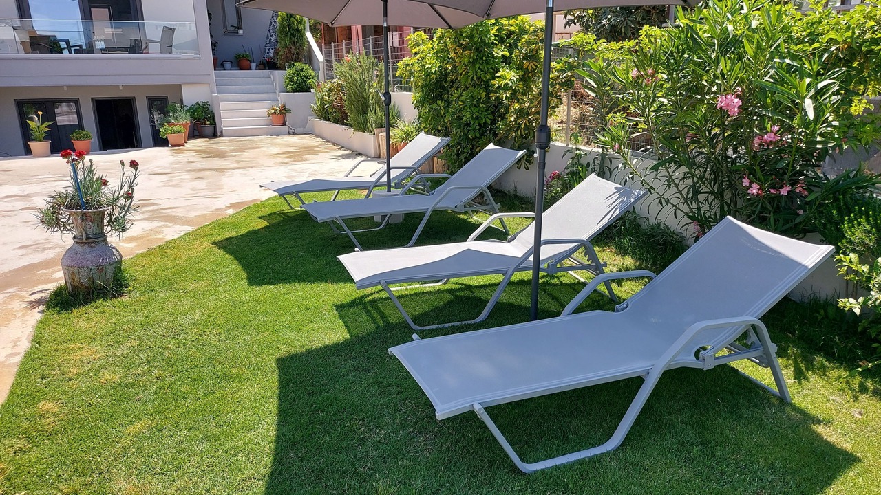Photo of Patio Balcony in Platanes