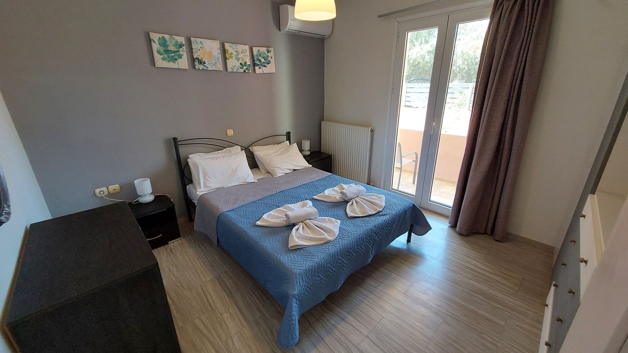 Photo of Bedroom in Pigianos Kampos