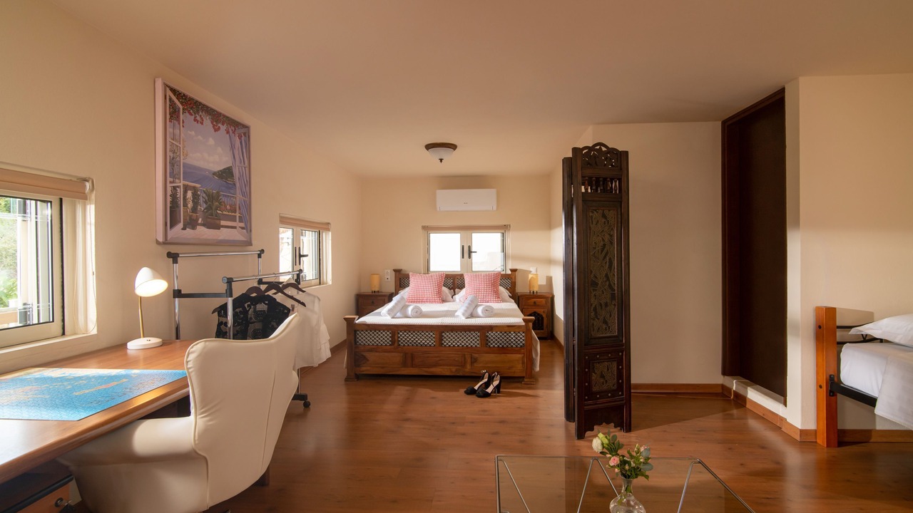 Photo of Bedroom in Minoa Pediada