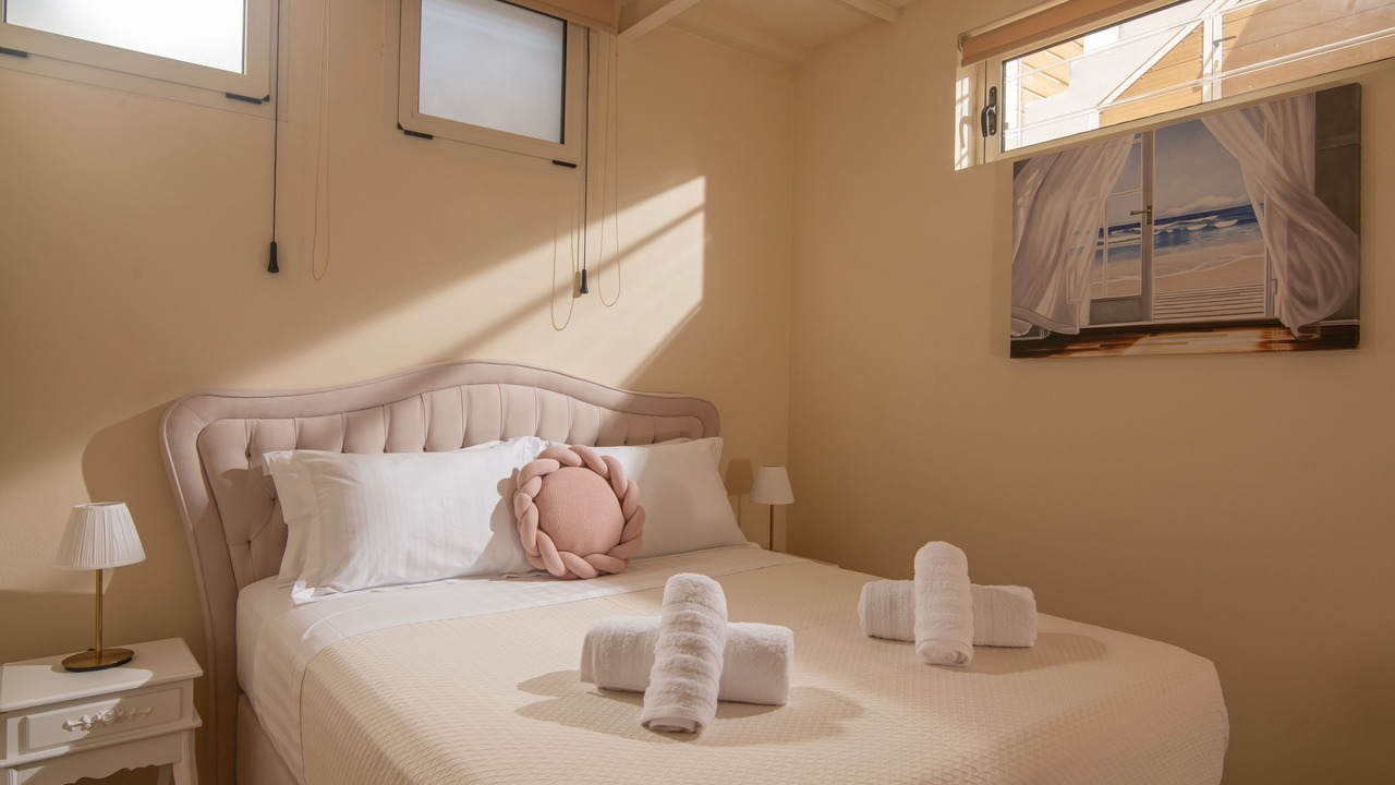 Photo of Bedroom in Minoa Pediada
