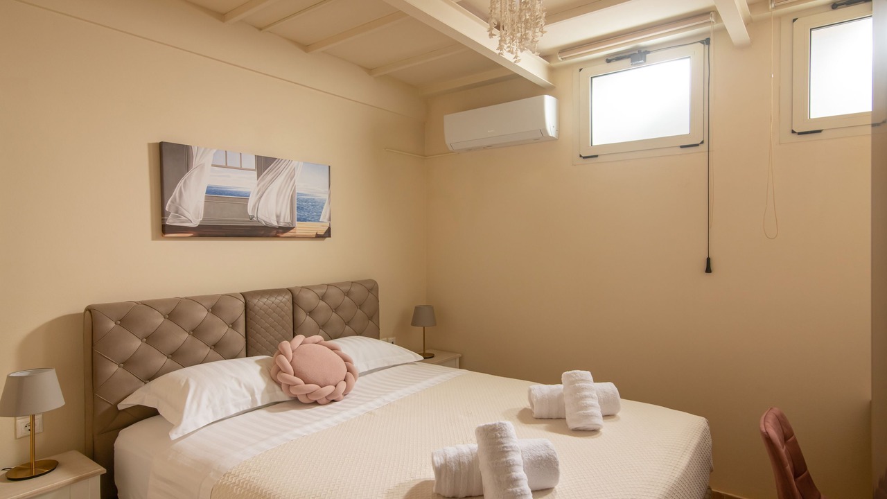 Photo of Bedroom in Minoa Pediada