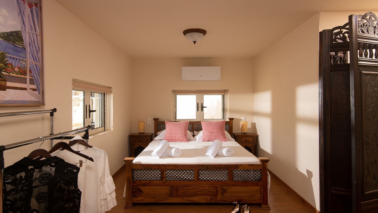 Photo of Bedroom in Minoa Pediada