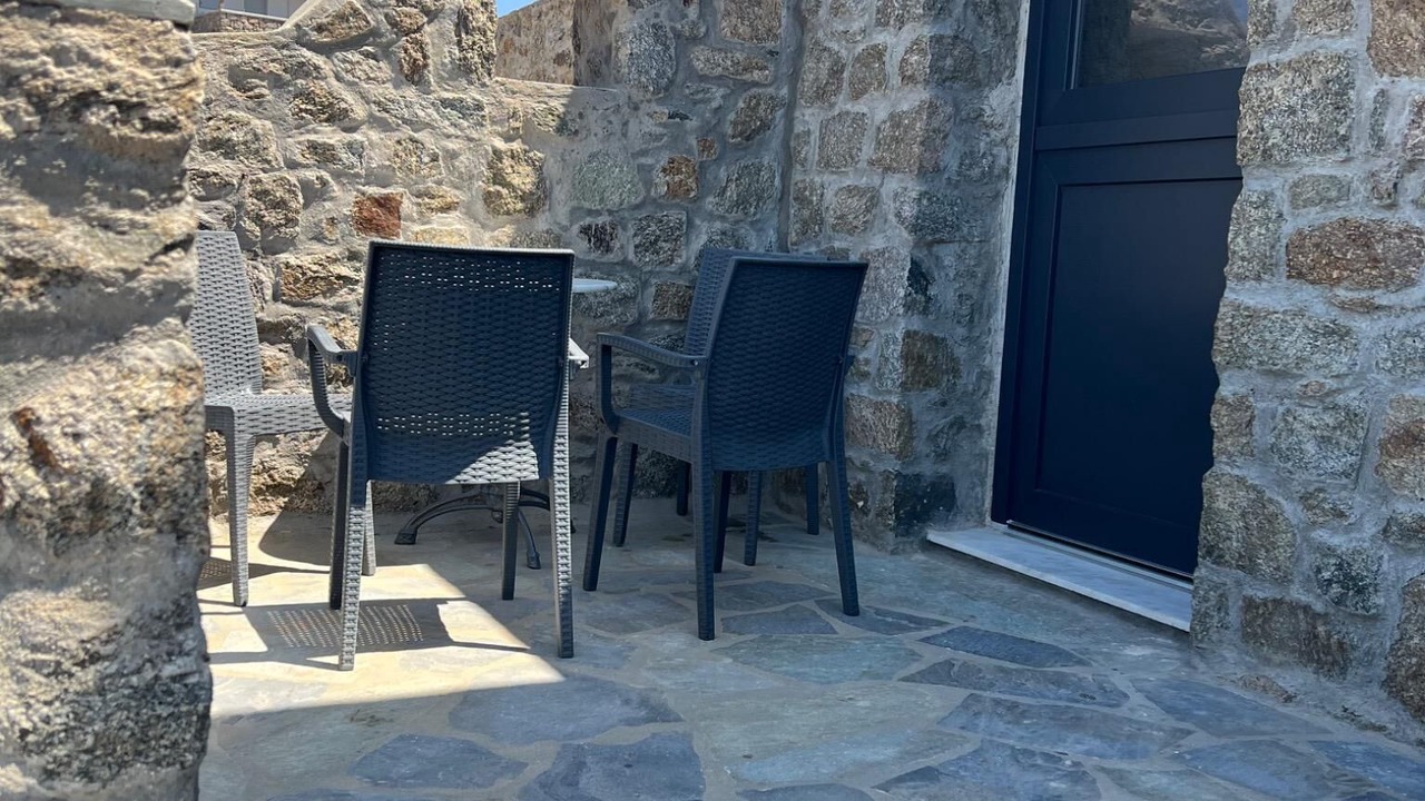Photo of Outdoor in Plintri
