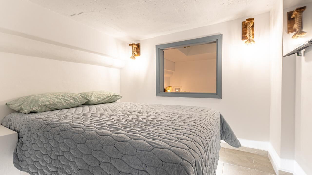 Photo of Bedroom in Melanes