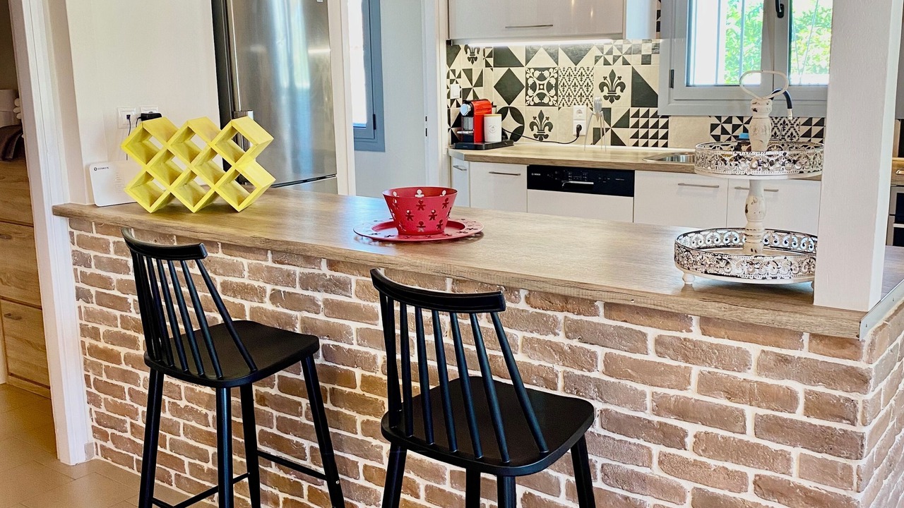 Photo of Kitchen in Alikianos