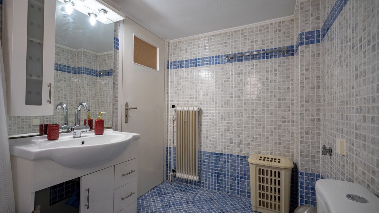 Photo of Bathroom in Khalandrion