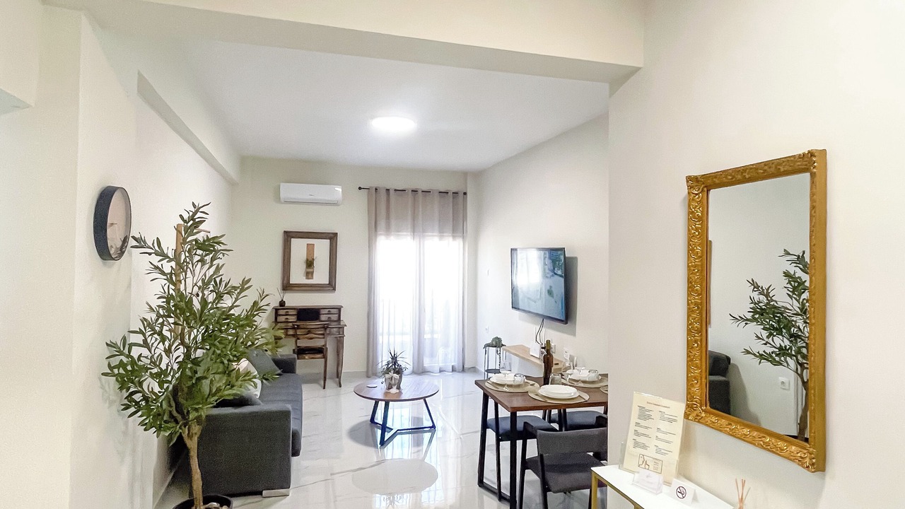 Photo of Livingroom in Volos City Centre