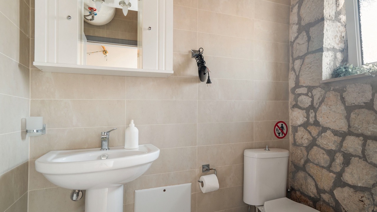 Photo of Bathroom in Fternon