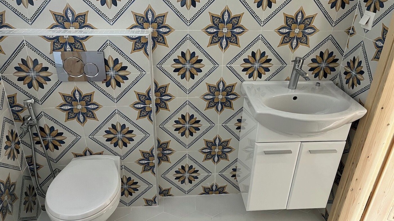 Photo of Bathroom in Karystos