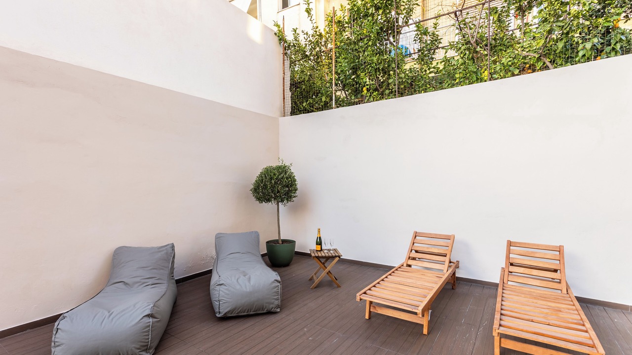 Photo of Patio Balcony in Dafni
