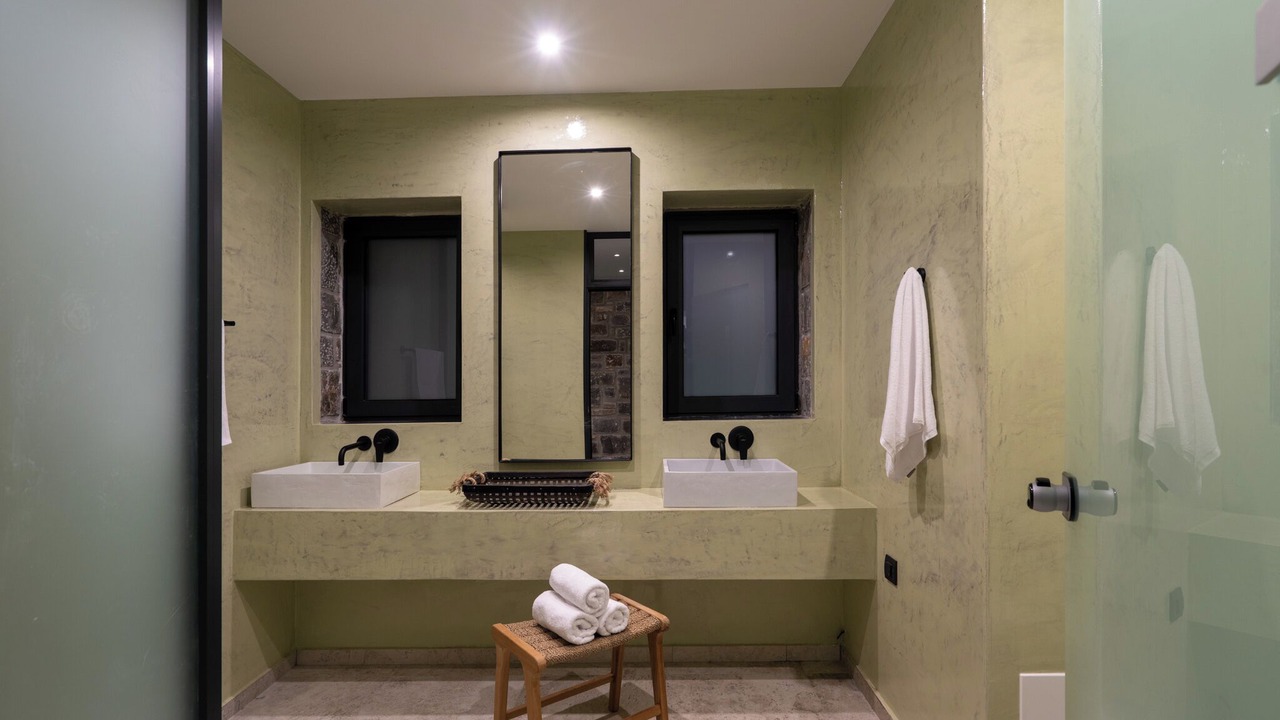 Photo of Bathroom in Lentas