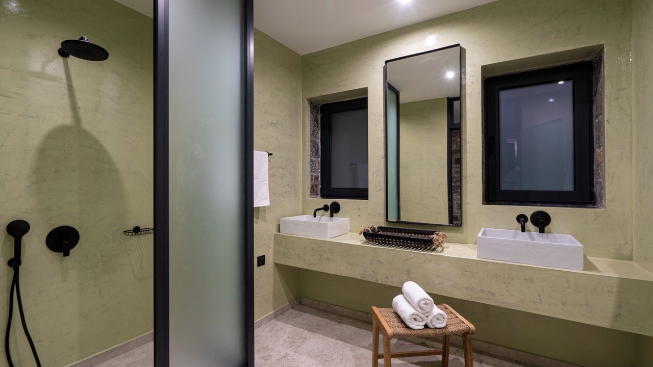Photo of Bathroom in Lentas