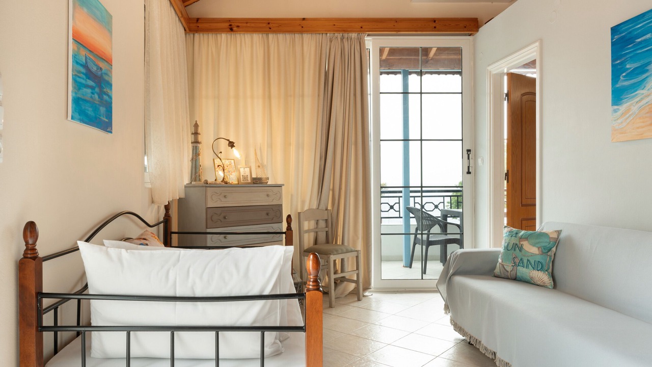 Photo of Livingroom in Panormos