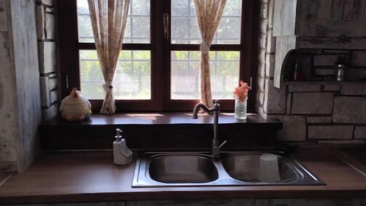 Photo of Kitchen in Pella Region