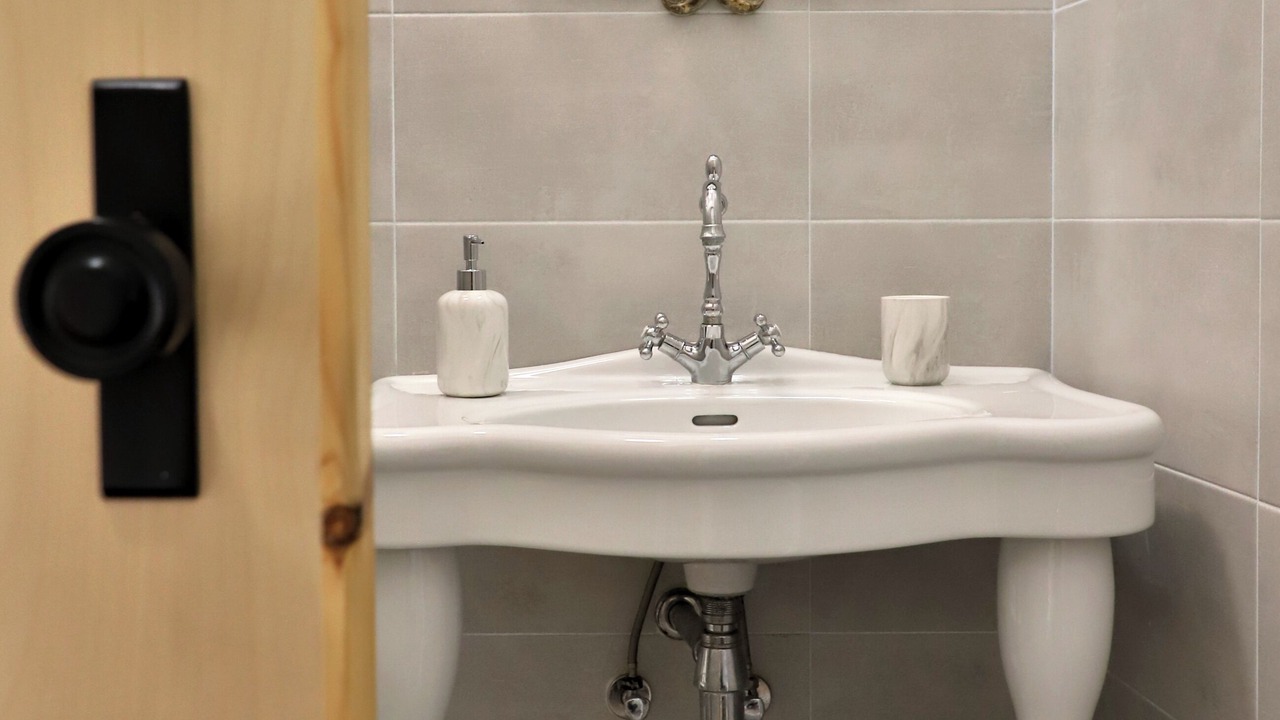 Photo of Bathroom in Palekastro