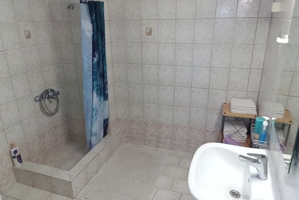 Photo of Bathroom in Koutsouras
