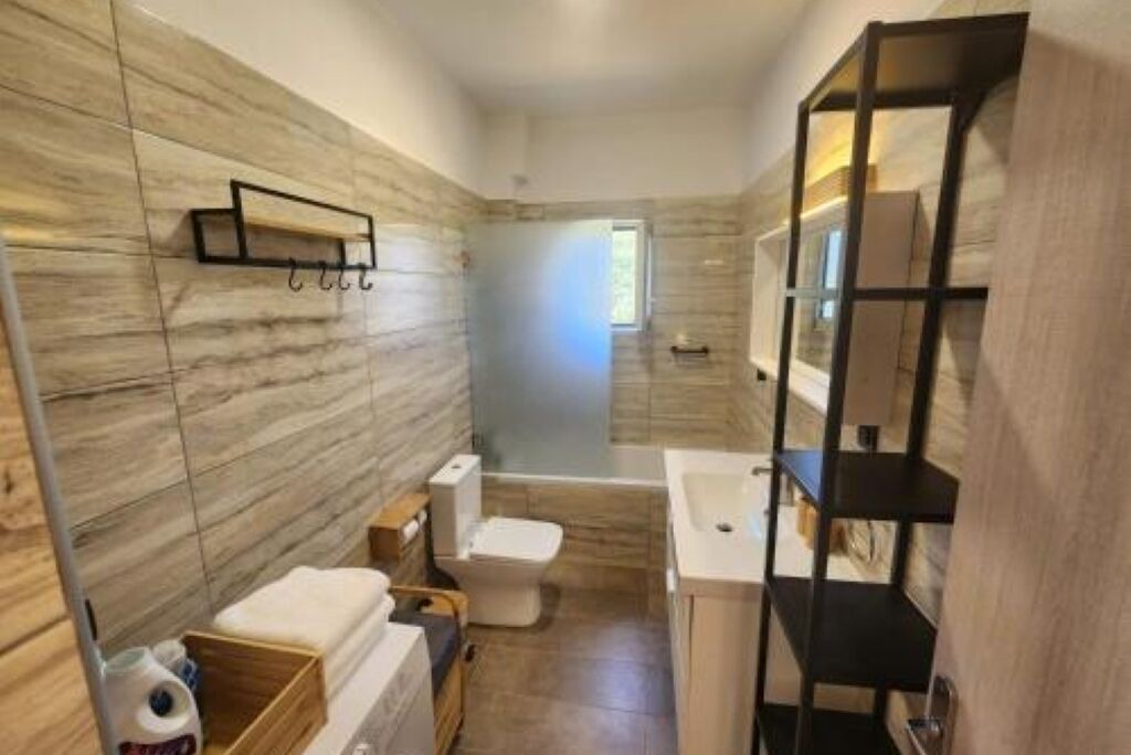 Photo of Bathroom in Almyrida