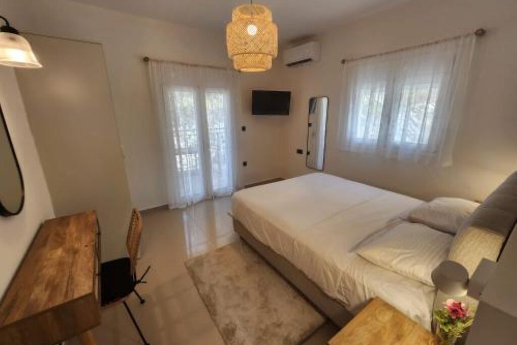 Photo of Bedroom in Almyrida