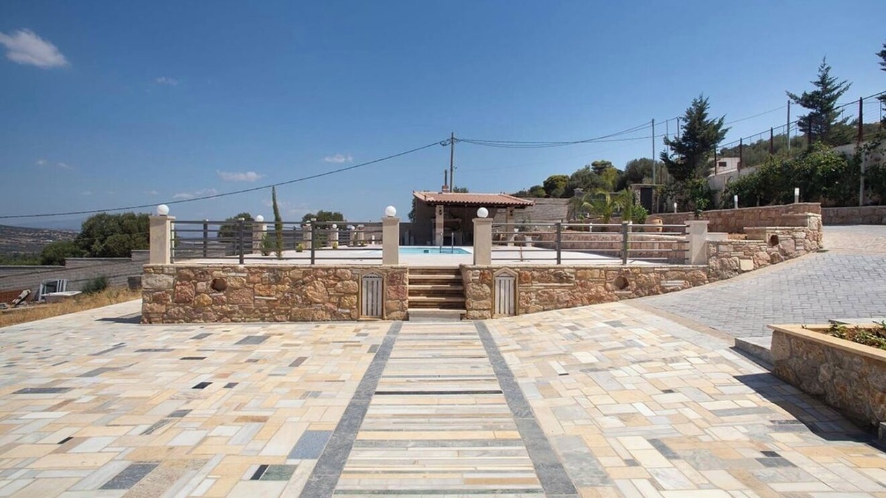Photo of Outdoor in Saronikos