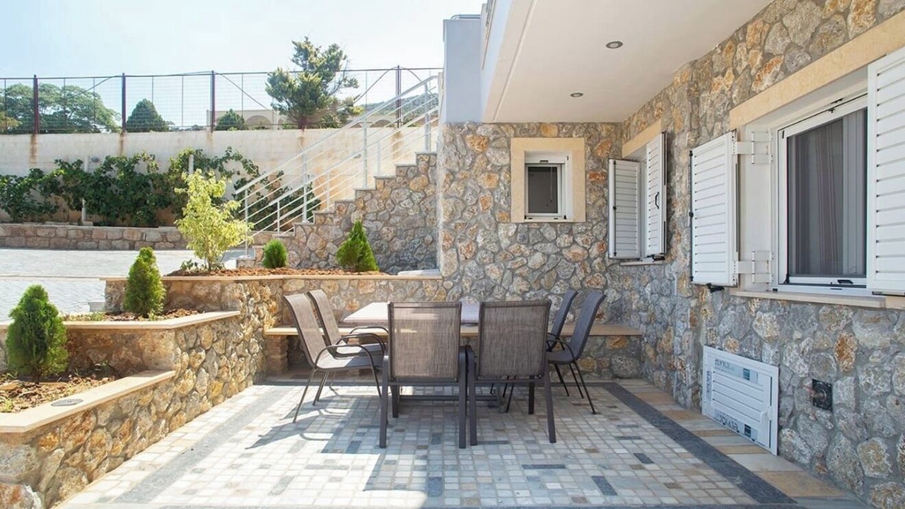 Photo of Outdoor in Saronikos