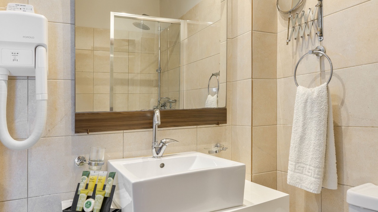 Photo of Bathroom in Massouri