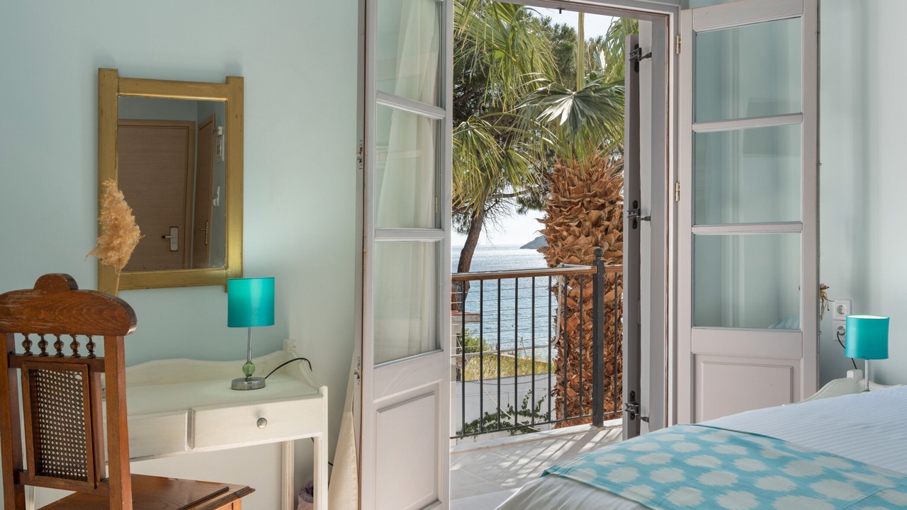 Photo of Bedroom in Massouri