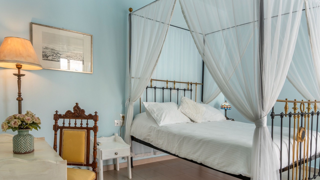 Photo of Bedroom in Massouri