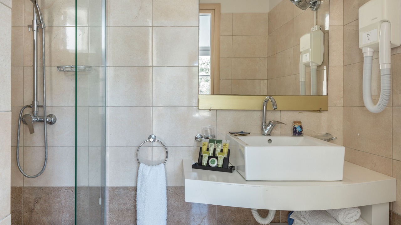 Photo of Bathroom in Massouri