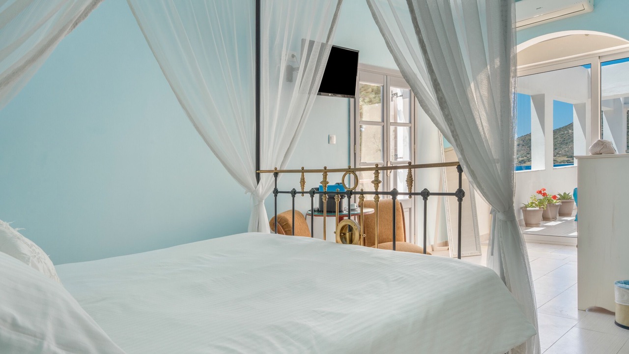 Photo of Bedroom in Massouri