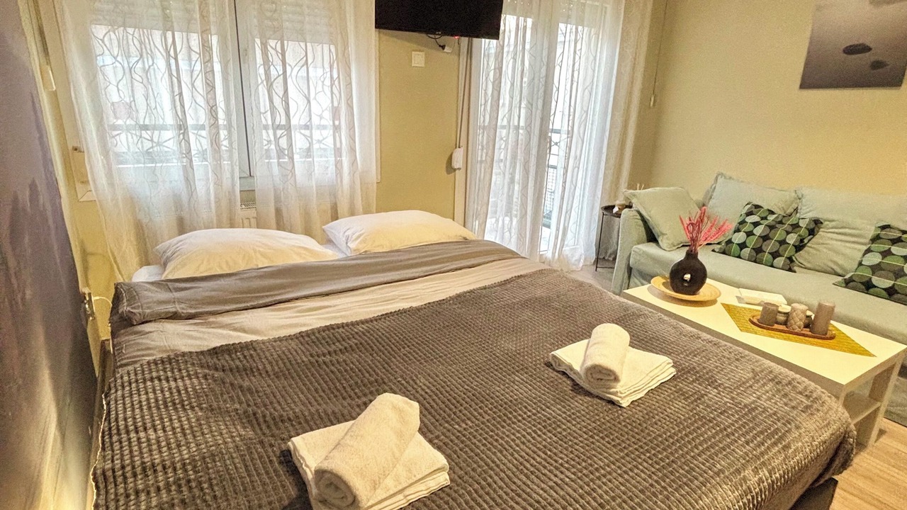Photo of Bedroom in Drama