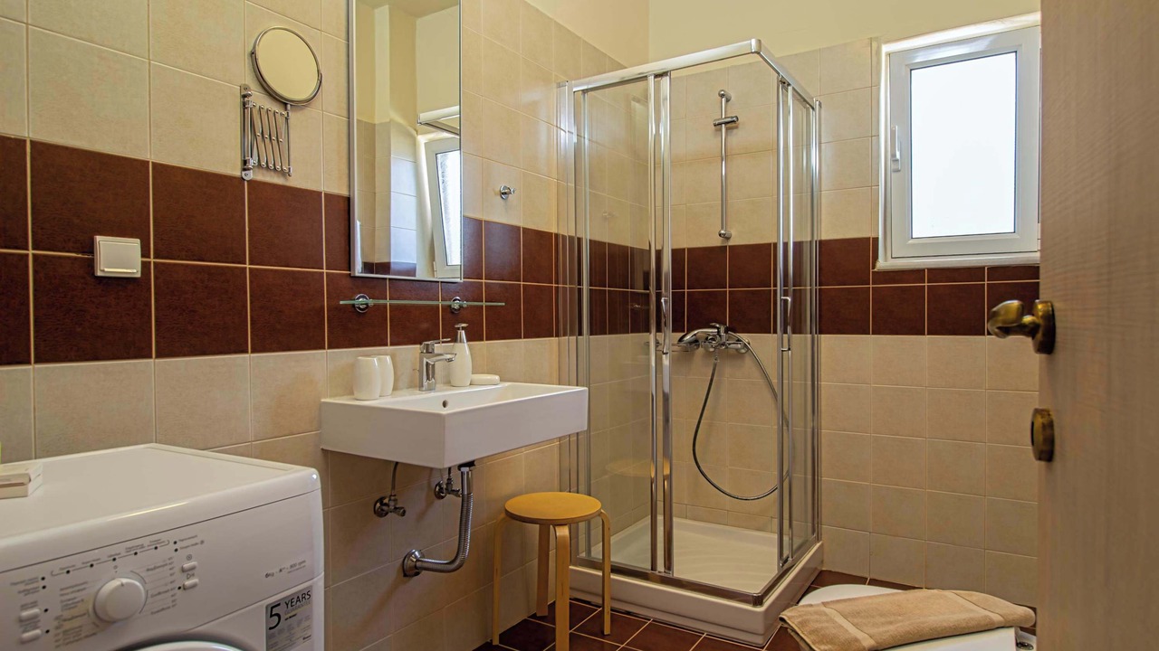 Photo of Bathroom in Marathokefala