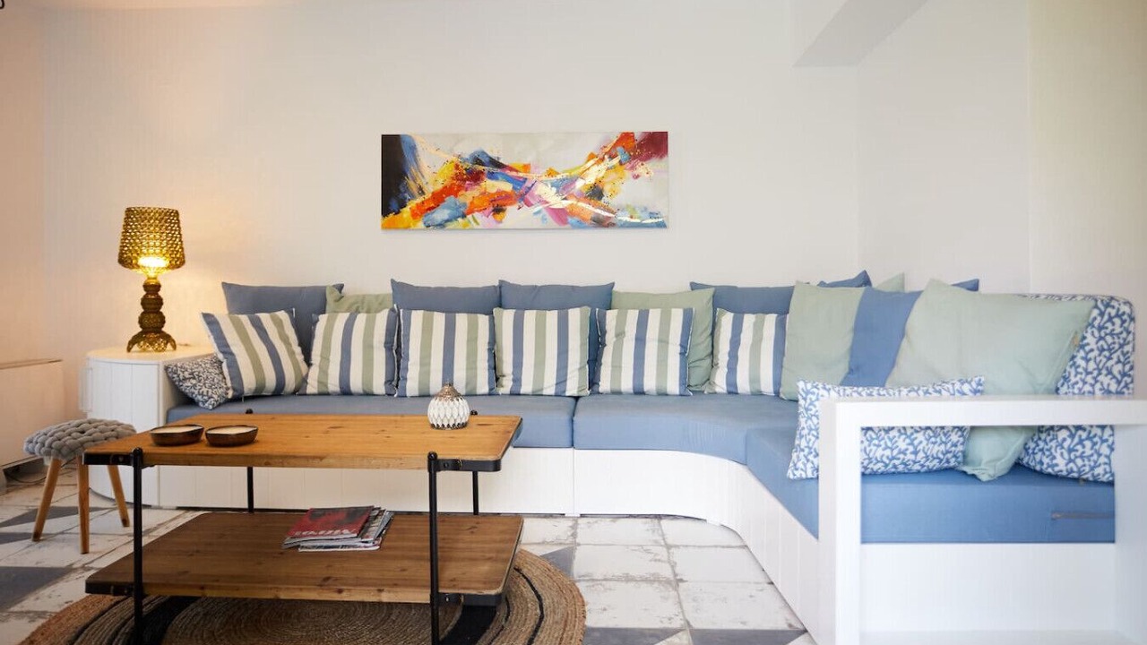 Photo of Livingroom in Vrontados