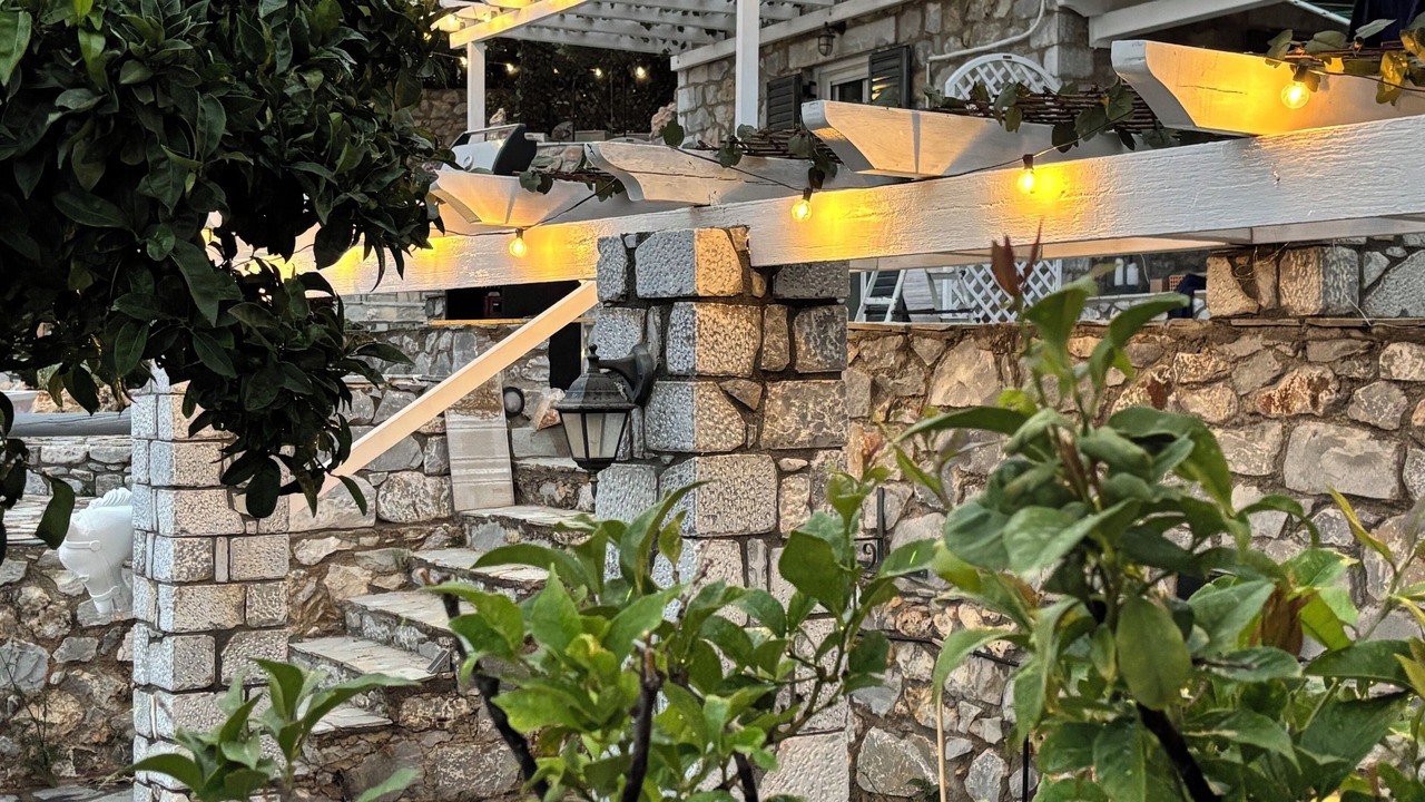 Photo of Outdoor in Lefktron