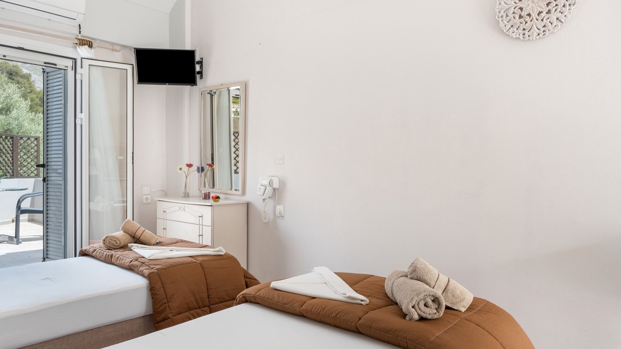 Photo of Bedroom in Panormos