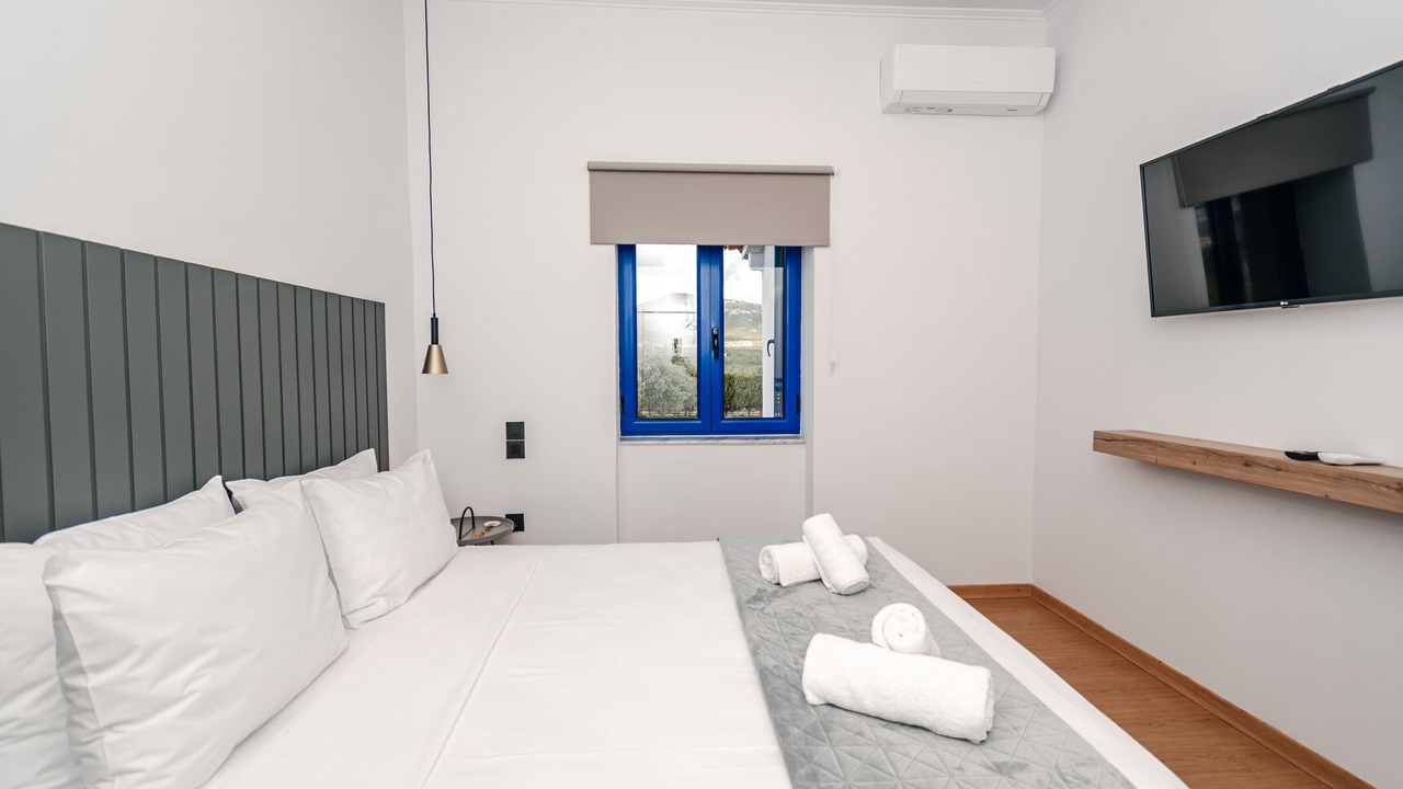 Photo of Bedroom in Vromonerion