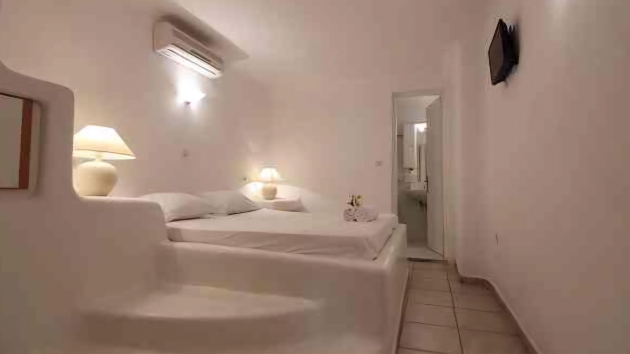 Photo of Bedroom in Platis Gialos