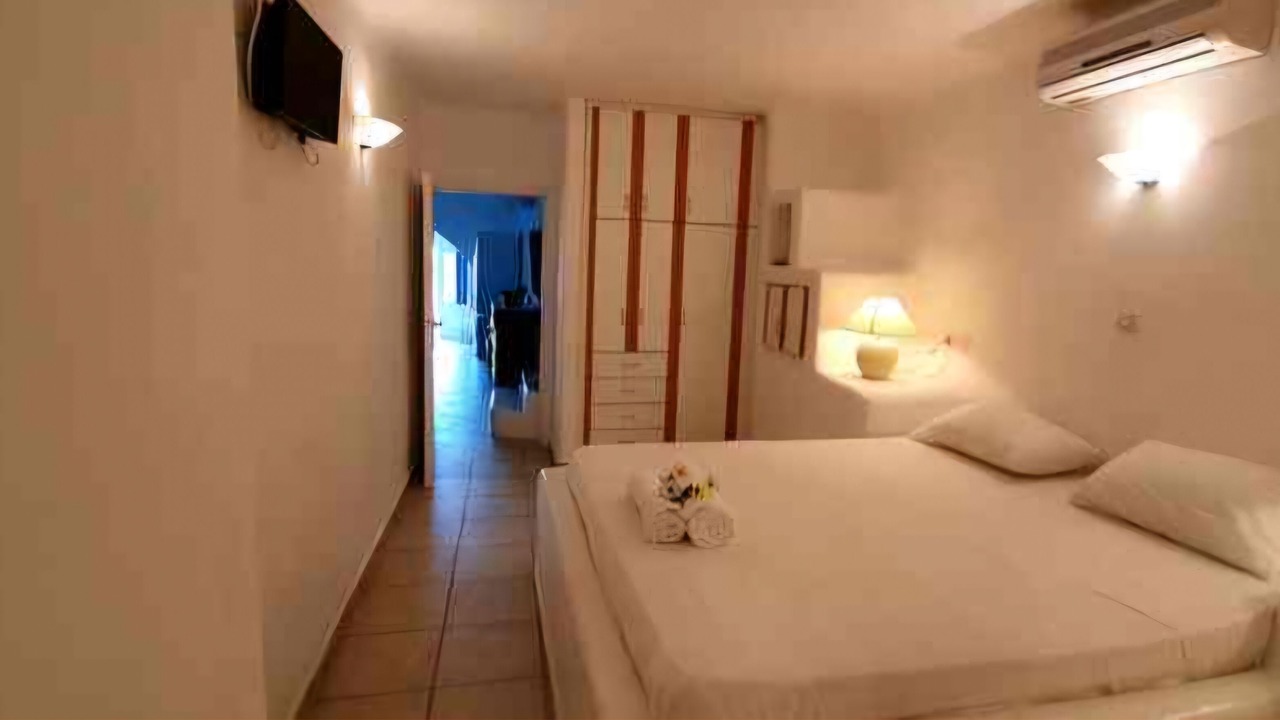 Photo of Bedroom in Platis Gialos