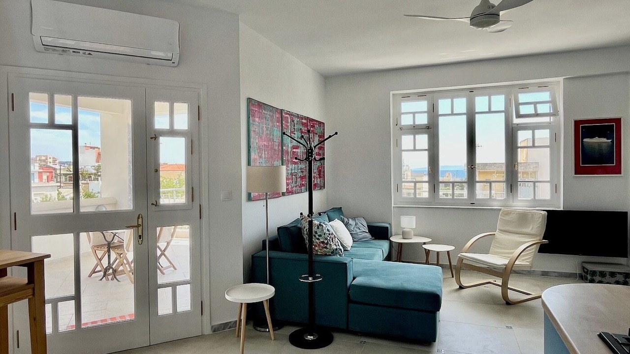 Photo of Livingroom in Karystos
