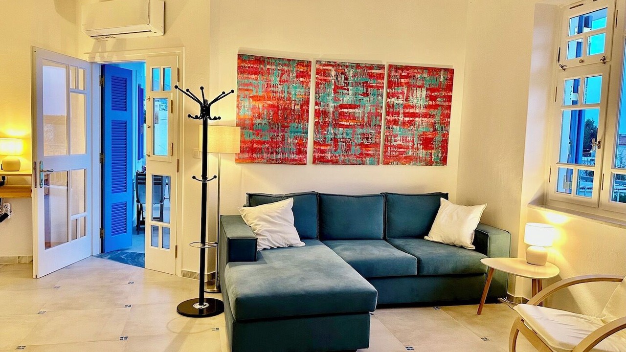 Photo of Livingroom in Karystos