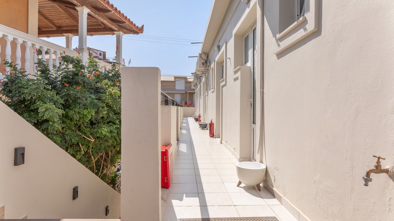 Photo of Outdoor in Alikanas