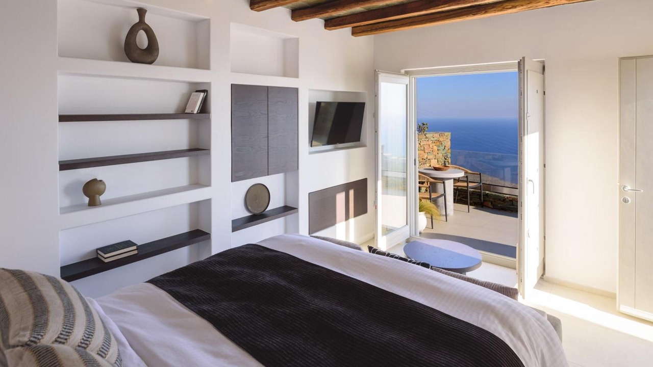 Photo of Bedroom in Ano Meria