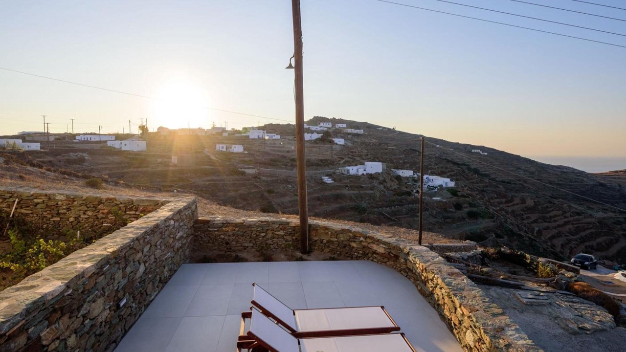 Photo of Patio Balcony in Ano Meria
