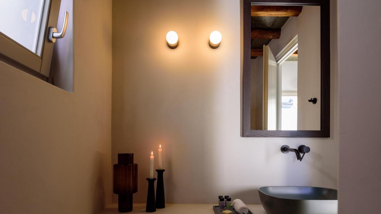 Photo of Bathroom in Ano Meria
