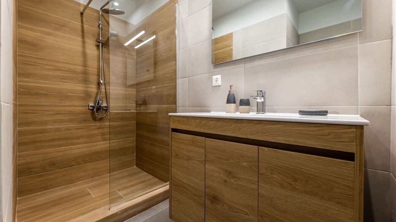 Photo of Bathroom in Nea Ionia