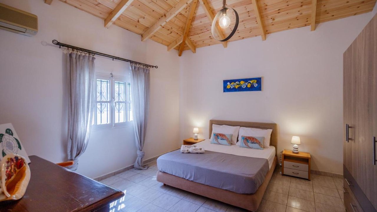 Photo of Bedroom in Alonia